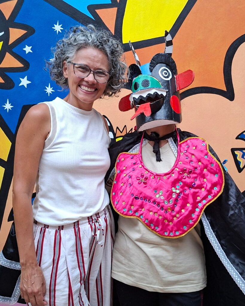 Festival Internacional de Artesanato visita a taller em Tucume